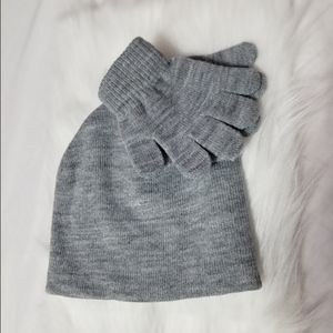 Knit beanie and glove set